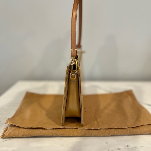 Louis Vuitton Lexington vernis pouchette shoulder bag - Picture 9 of 11